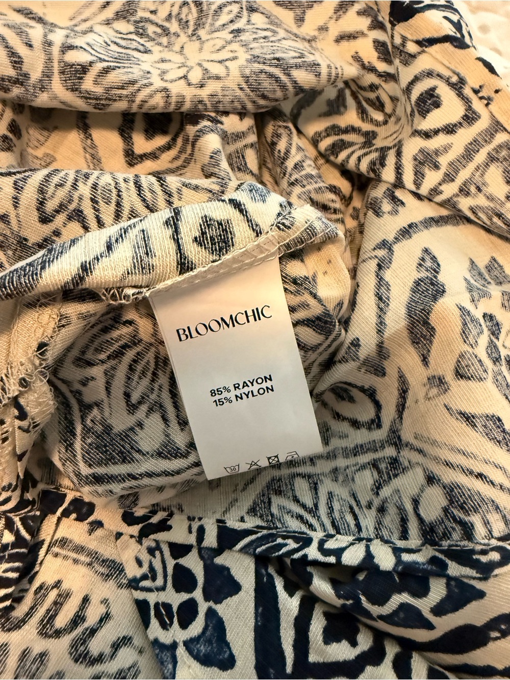 BloomChic Navy & White Geometric Print Dress with Tag - Picture 11 of 15